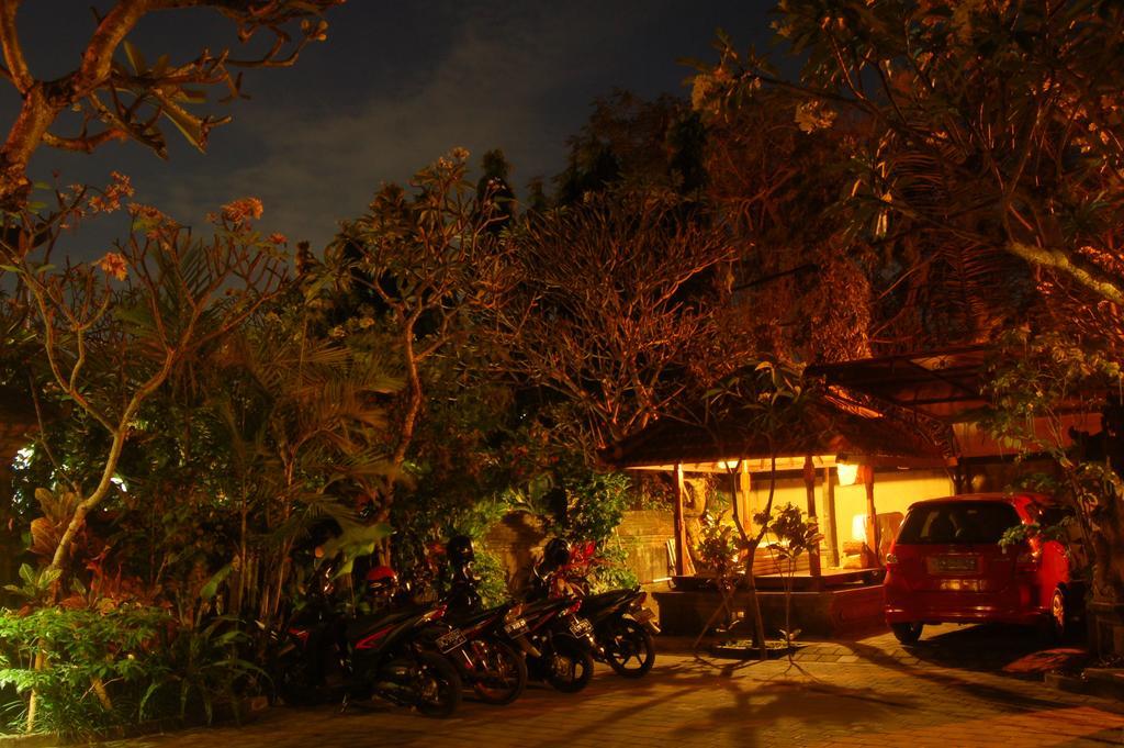 Gunakaya Homestay Sanur Exterior foto