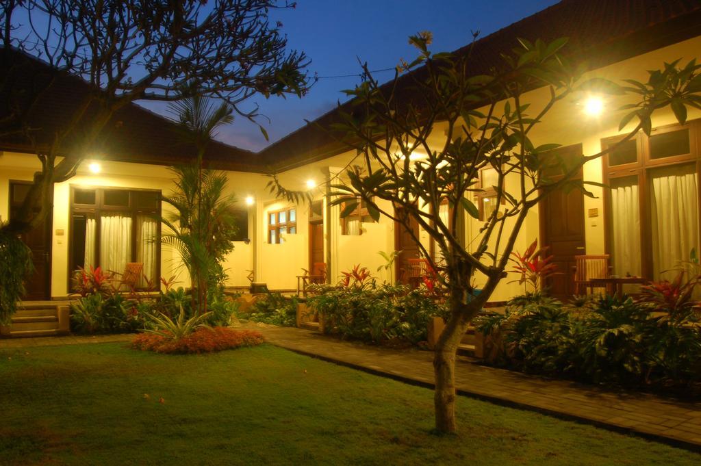 Gunakaya Homestay Sanur Habitación foto