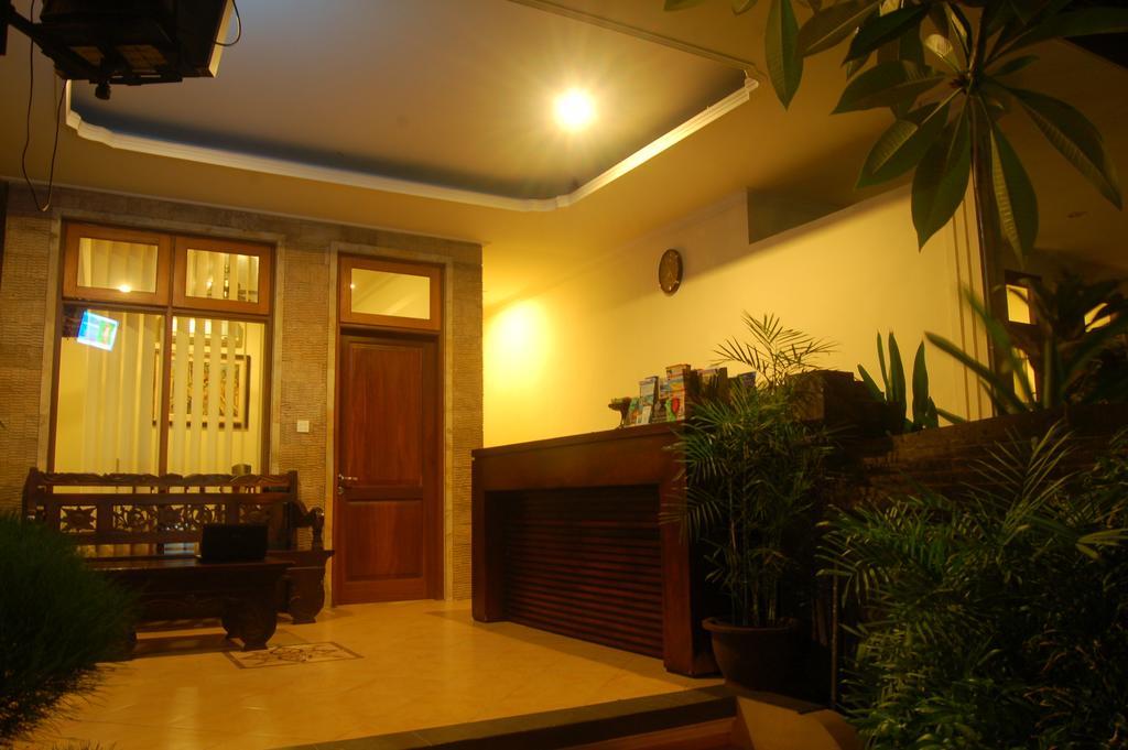 Gunakaya Homestay Sanur Exterior foto